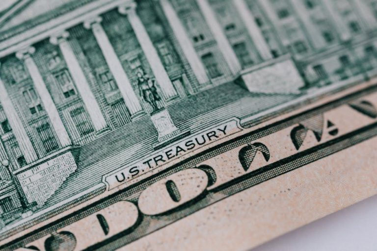 The 1/2 Exploits That Print Money Off Anyone